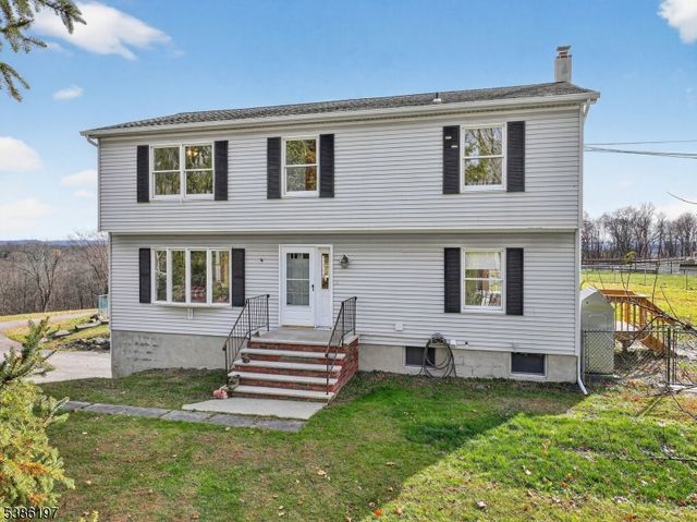 61 Coykendall Rd, Wantage Twp., NJ 07461