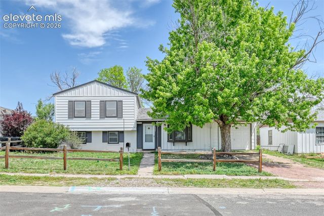 2806 Casden Circle, Colorado Springs, CO 80909