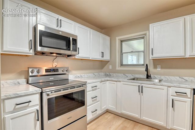 2806 Casden Circle, Colorado Springs, CO 80909