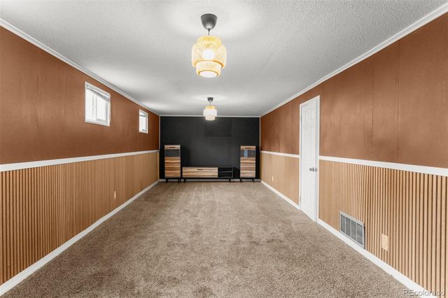 1216 Hathaway Drive, Colorado Springs, CO 80901