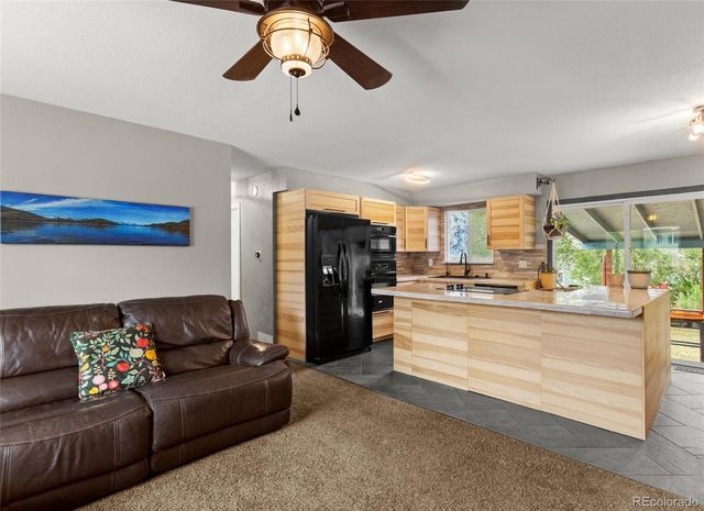 1216 Hathaway Drive, Colorado Springs, CO 80901