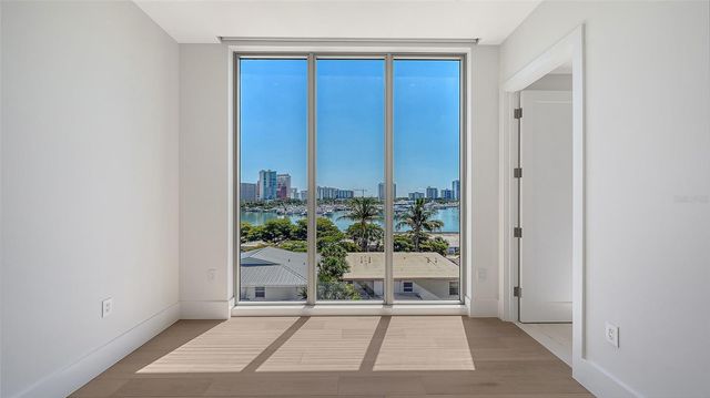 253 GOLDEN GATE POINT 401, Sarasota, FL 34236