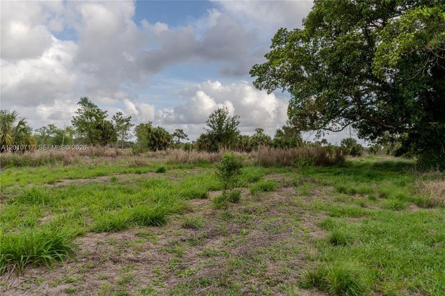 3921 Ft. Denaud Rd, La Belle, FL 33935