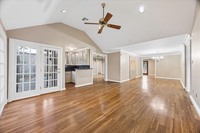 636 Rancho Bauer Drive, Houston, TX 77079