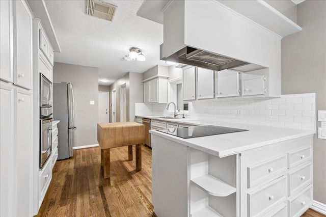 636 Rancho Bauer Drive, Houston, TX 77079