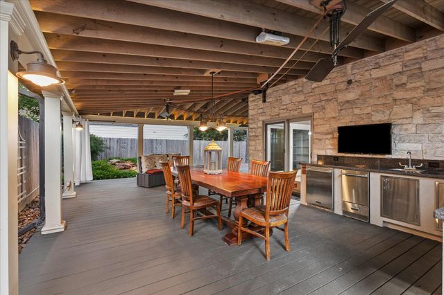 636 Rancho Bauer Drive, Houston, TX 77079