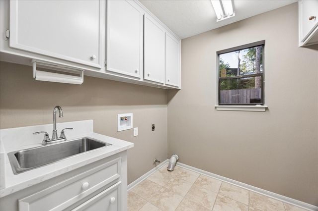 636 Rancho Bauer Drive, Houston, TX 77079