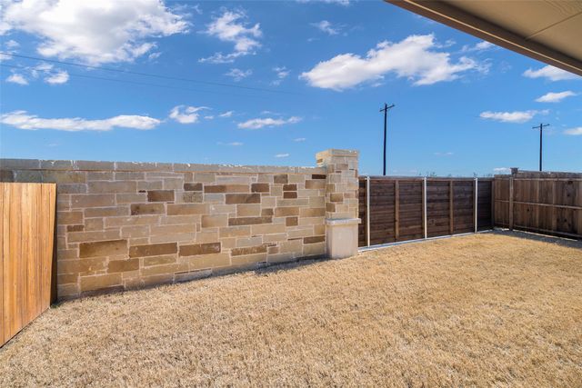 1903 Feeder Way, Royse City, TX 75189