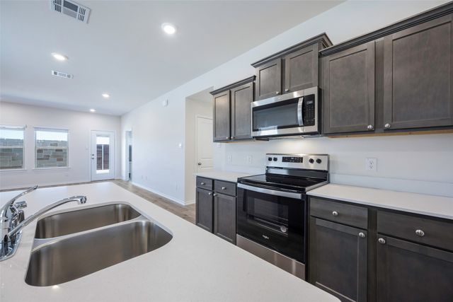 1903 Feeder Way, Royse City, TX 75189