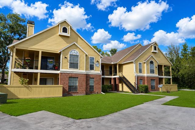 8621 FANCY FINCH DRIVE 201, Tampa, FL 33614