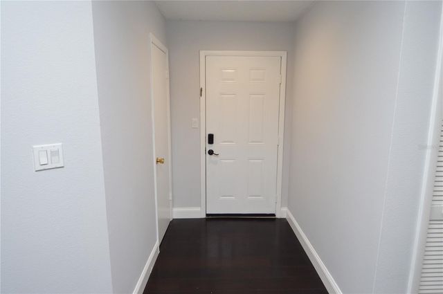 8621 FANCY FINCH DRIVE 201, Tampa, FL 33614