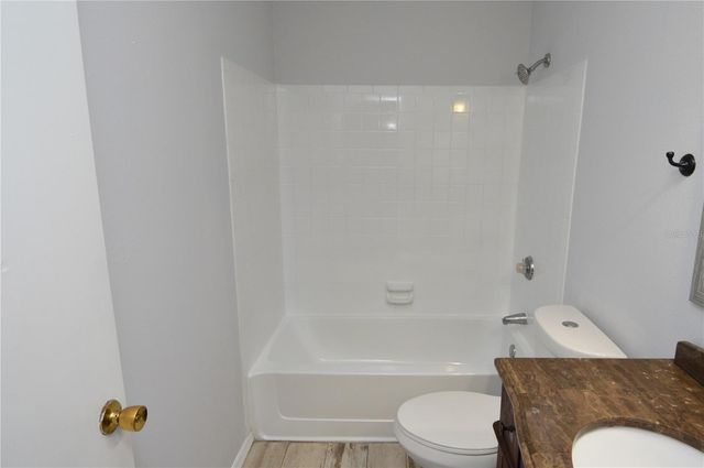 8621 FANCY FINCH DRIVE 201, Tampa, FL 33614