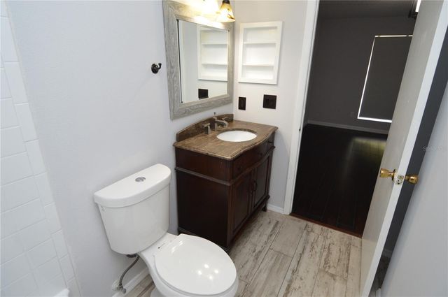 8621 FANCY FINCH DRIVE 201, Tampa, FL 33614