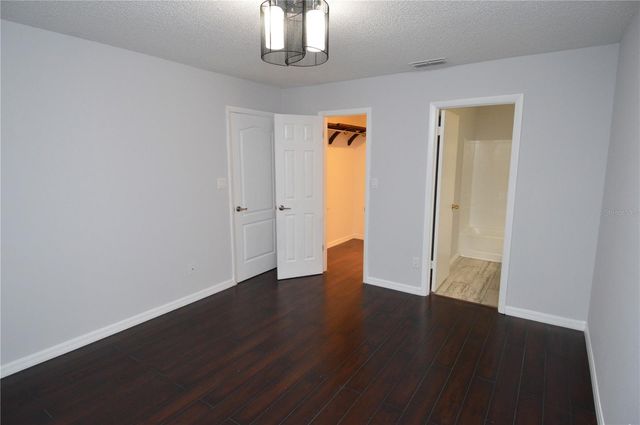8621 FANCY FINCH DRIVE 201, Tampa, FL 33614