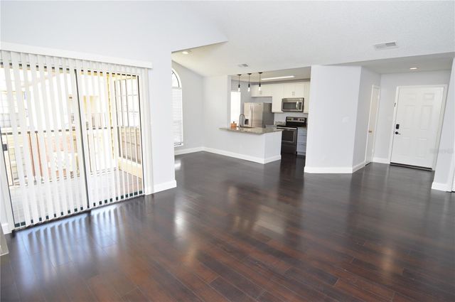 8621 FANCY FINCH DRIVE 201, Tampa, FL 33614