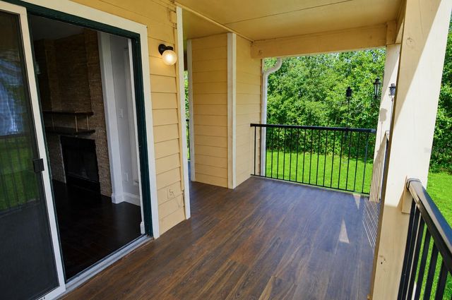 8621 FANCY FINCH DRIVE 201, Tampa, FL 33614