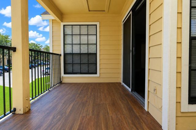8621 FANCY FINCH DRIVE 201, Tampa, FL 33614