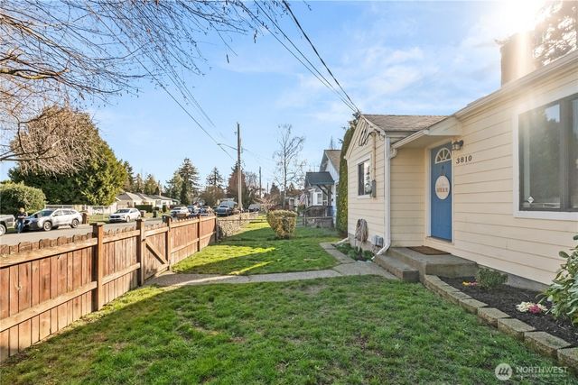3810 S Asotin Street, Tacoma, WA 98418