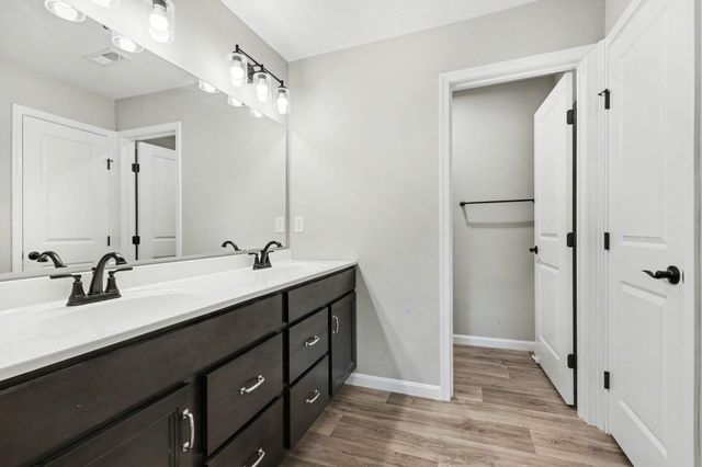 2491 Bella Ridge, 403-104, Covington, KY 41017