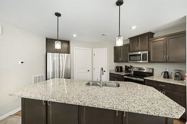 2491 Bella Ridge, 403-104, Covington, KY 41017