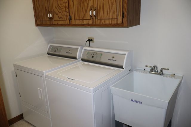 10551 EAGLE RIDGE Drive 127, Orland Park, IL 60467