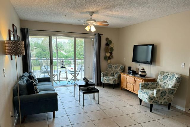 1680 Sunny Brook Lane NE J211, Palm Bay, FL 32905