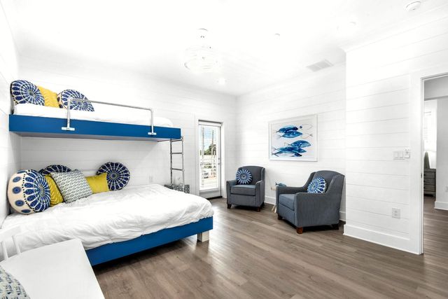 65 Tarpon Street, Destin, FL 32541