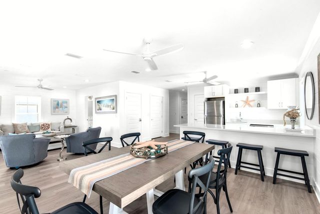 65 Tarpon Street, Destin, FL 32541