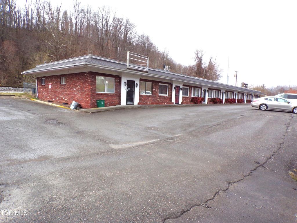 340 East Front Street, Coeburn, VA 24230