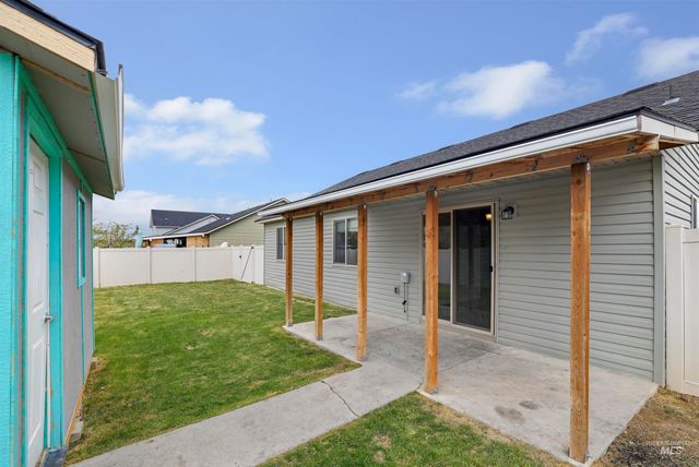 356 Watchmaker St, Twin Falls, ID 83301