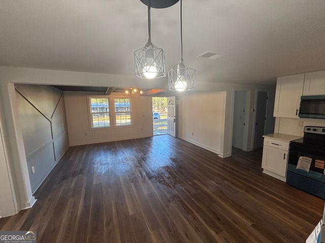 176 Randall Avenue, Flovilla, GA 30216