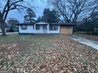 176 Randall Avenue, Flovilla, GA 30216