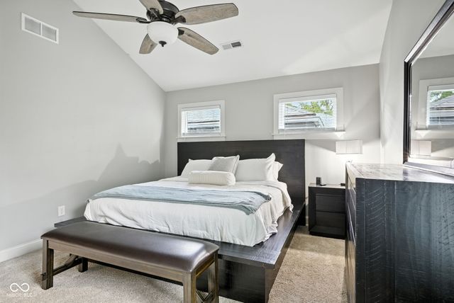 2945 N New Jersey Street, Indianapolis, IN 46205