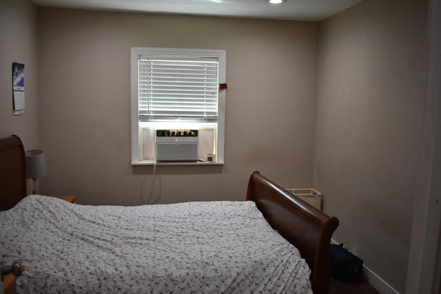 120 W Q St, Rio Linda, CA 95673