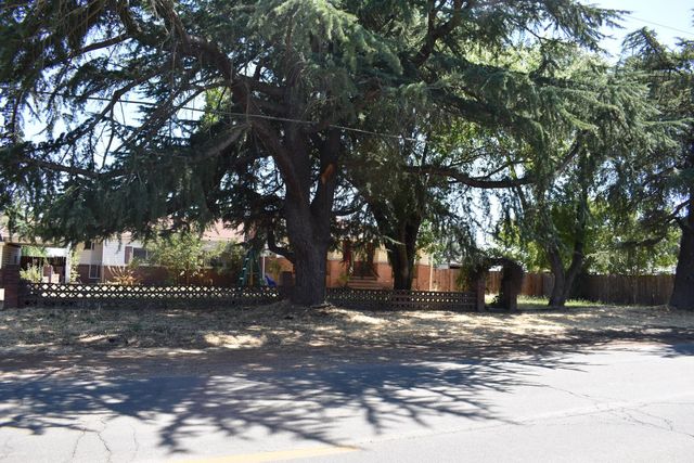 120 W Q St, Rio Linda, CA 95673