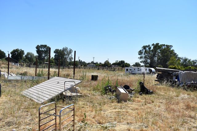 120 W Q St, Rio Linda, CA 95673