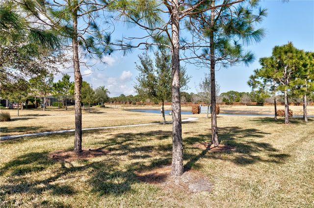 5129 Unity Square, Vero Beach, FL 32967