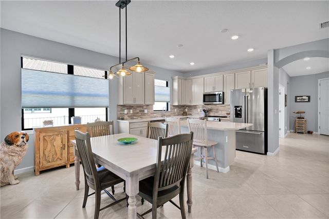 5129 Unity Square, Vero Beach, FL 32967