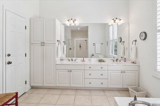 8004 Links Way, Port St. Lucie, FL 34986