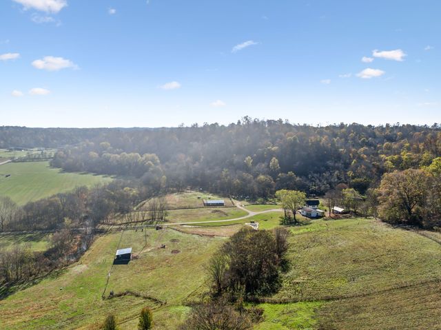 1277 Campbellsville Pike, Lynnville, TN 38472