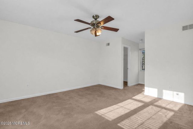 23 Oakland Mills Road, Manalapan, NJ 07726