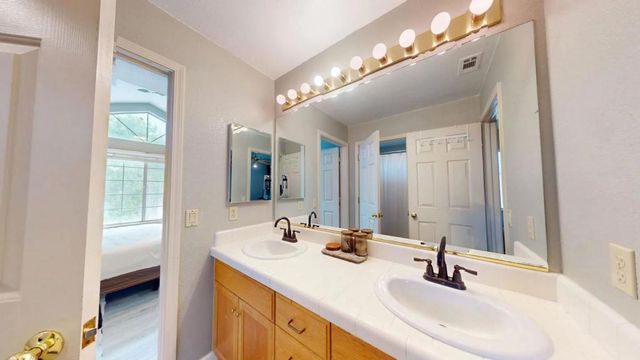9440 Tuscany Circle, Stockton, CA 95210