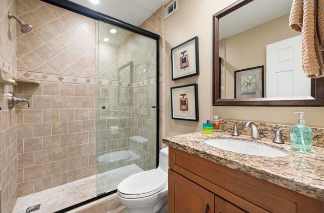 72600 Moonridge Lane, Palm Desert, CA 92260