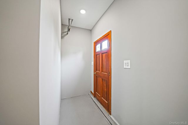 26 Bokel Road, Ronkonkoma, NY 11779