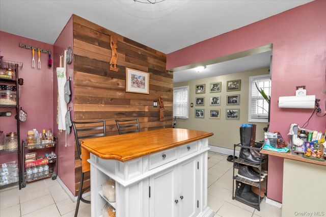 21812 141st Road, Laurelton, NY 11413