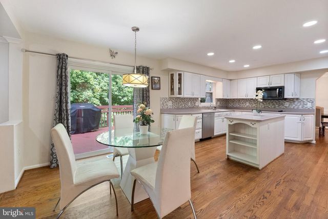 13656 SPINNING WHEEL DR, Germantown, MD 20874