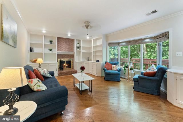 13656 SPINNING WHEEL DR, Germantown, MD 20874
