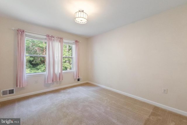 13656 SPINNING WHEEL DR, Germantown, MD 20874