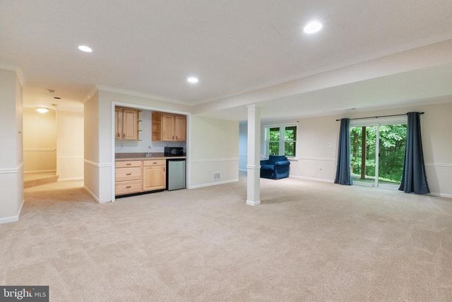 13656 SPINNING WHEEL DR, Germantown, MD 20874
