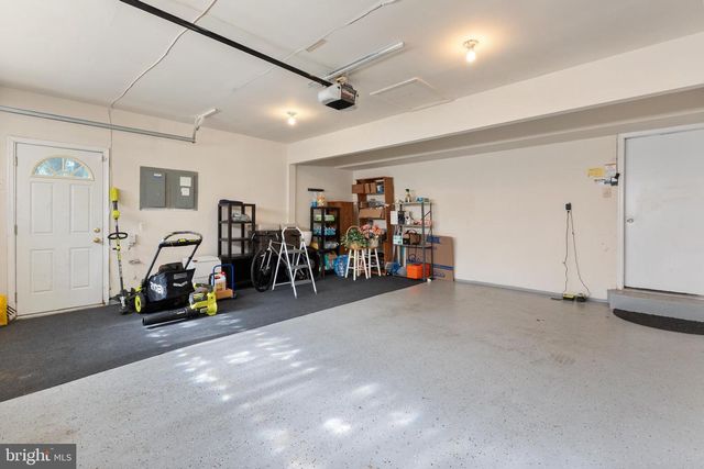 13656 SPINNING WHEEL DR, Germantown, MD 20874